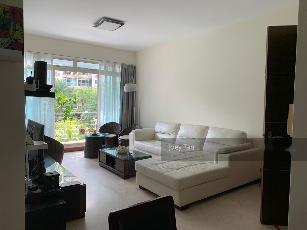 Hillington Green thumbnail photo